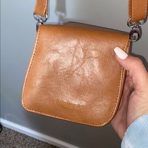 polaroid camera case ! leather with strap